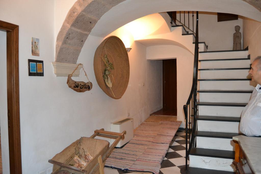 Su Cantaru Guesthouse Villanova Monteleone Bagian luar foto